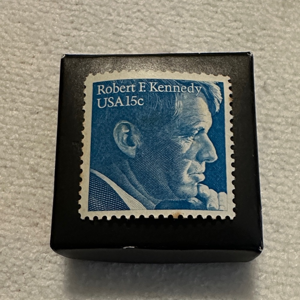 Robert F. Kennedy 1979 USA 15c Stamp - New condition. Never Used.
